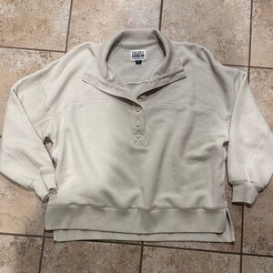 AE Pullover Sweatshirt